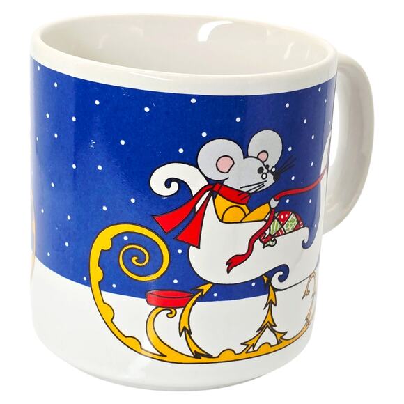 Vintage 1980's Grant Howard Christmas Mug Mouse Santa Sleigh Gifts Bell Snow - Picture 2 of 8